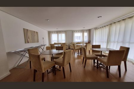 Apartamento para alugar com 98m², 2 quartos e 2 vagasÁrea comum - Salão de festas