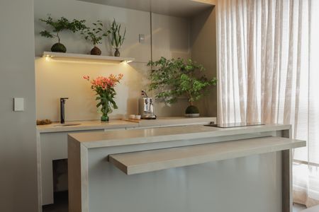 Apartamento para alugar com 134m², 2 quartos e 2 vagasSala