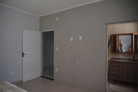 Casa à venda com 200m², 2 quartos e 4 vagasQuarto 2