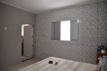 Casa à venda com 200m², 2 quartos e 4 vagasQuarto 2