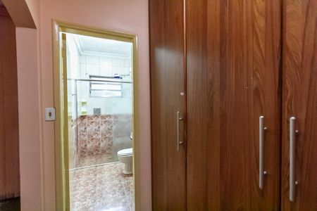 Casa à venda com 222m², 3 quartos e 3 vagas Casa à venda com 222m², 3 quartos e 3 vagasCloset da suíte