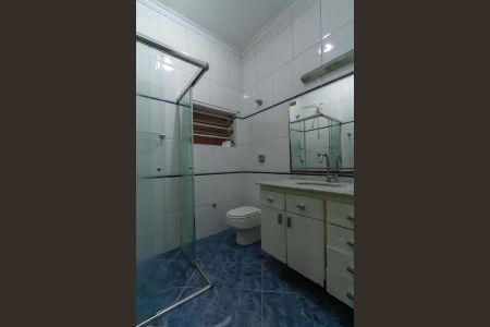 Casa à venda com 222m², 3 quartos e 3 vagas Casa à venda com 222m², 3 quartos e 3 vagasBanheiro Social