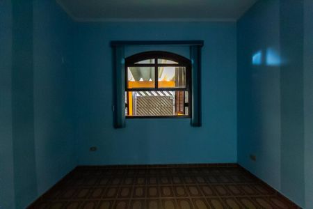Casa à venda com 222m², 3 quartos e 3 vagas Casa à venda com 222m², 3 quartos e 3 vagasQuarto 2