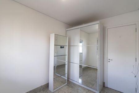 Apartamento para alugar com 57m², 2 quartos e 1 vaga Apartamento para alugar com 57m², 2 quartos e 1 vagaQuarto 2