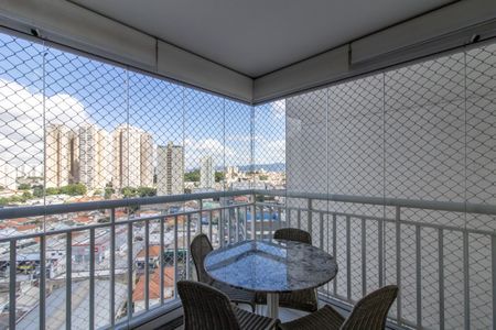 Apartamento para alugar com 57m², 2 quartos e 1 vaga Apartamento para alugar com 57m², 2 quartos e 1 vagaVaranda