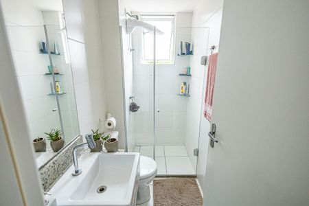 Apartamento à venda com 70m², 2 quartos e 1 vaga Apartamento à venda com 70m², 2 quartos e 1 vagaBanheiro Suíte