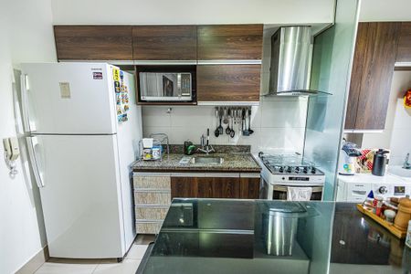 Apartamento à venda com 70m², 2 quartos e 1 vaga Apartamento à venda com 70m², 2 quartos e 1 vagaCozinha