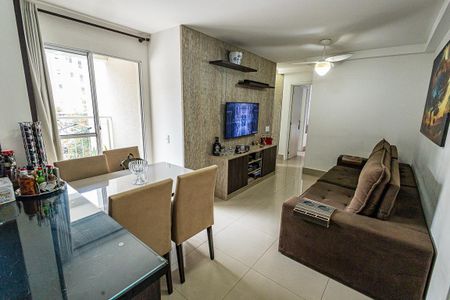 Apartamento à venda com 70m², 2 quartos e 1 vaga Apartamento à venda com 70m², 2 quartos e 1 vagaSala
