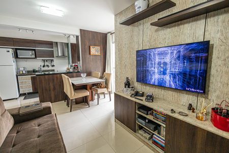 Apartamento à venda com 70m², 2 quartos e 1 vaga Apartamento à venda com 70m², 2 quartos e 1 vagaSala