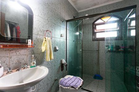 Casa à venda com 115m², 5 quartos e 2 vagas Casa à venda com 115m², 5 quartos e 2 vagasCasa 2 - Banheiro Social