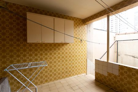 Casa à venda com 115m², 5 quartos e 2 vagas Casa à venda com 115m², 5 quartos e 2 vagasCasa 1 - Área de Serviço