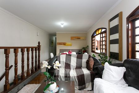 Casa à venda com 115m², 5 quartos e 2 vagas Casa à venda com 115m², 5 quartos e 2 vagasCasa 2 - Sala