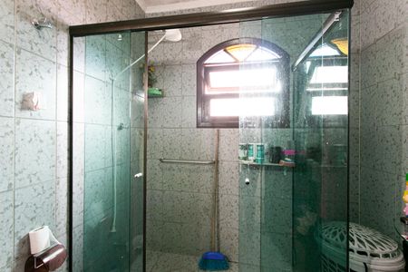 Casa à venda com 115m², 5 quartos e 2 vagas Casa à venda com 115m², 5 quartos e 2 vagasCasa 2 - Banheiro Social