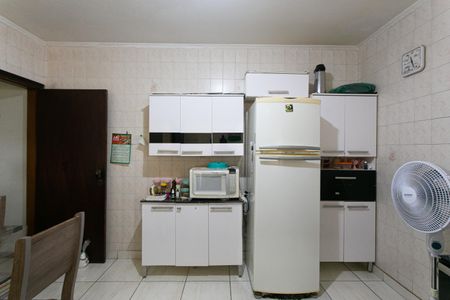 Casa à venda com 115m², 5 quartos e 2 vagas Casa à venda com 115m², 5 quartos e 2 vagasCasa 2 - Cozinha