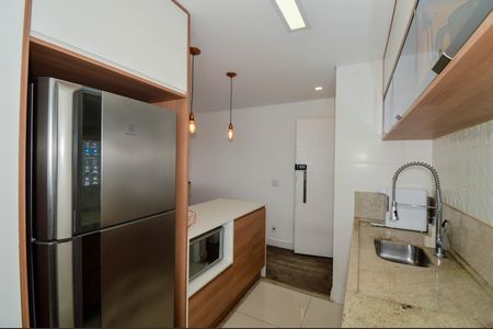 Apartamento à venda com 59m², 2 quartos e 1 vagaCozinha