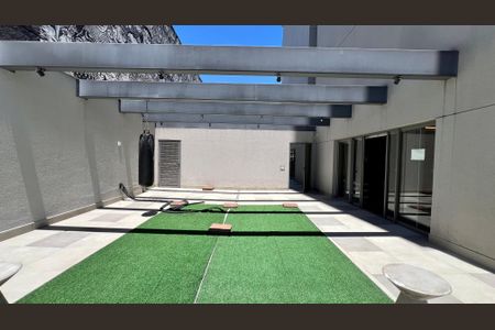 Studio à venda com 27m², 1 quarto e sem vaga Studio à venda com 27m², 1 quarto e sem vagaAcademia