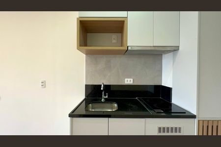 Studio à venda com 27m², 1 quarto e sem vaga Studio à venda com 27m², 1 quarto e sem vagaCozinha