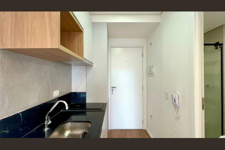Studio à venda com 27m², 1 quarto e sem vaga Studio à venda com 27m², 1 quarto e sem vagaCozinha