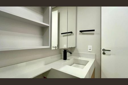 Studio à venda com 27m², 1 quarto e sem vaga Studio à venda com 27m², 1 quarto e sem vagaBanheiro