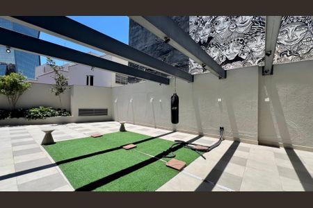 Studio à venda com 27m², 1 quarto e sem vaga Studio à venda com 27m², 1 quarto e sem vagaAcademia