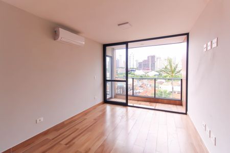 Apartamento à venda com 54m², 1 quarto e sem vagaSala/Quarto