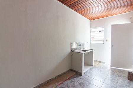 Casa de condomínio para alugar com 40m², 1 quarto e sem vaga Casa de condomínio para alugar com 40m², 1 quarto e sem vagaSala/Cozinha