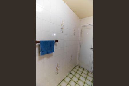 Apartamento à venda com 120m², 3 quartos e sem vaga Apartamento à venda com 120m², 3 quartos e sem vagaBanheiro
