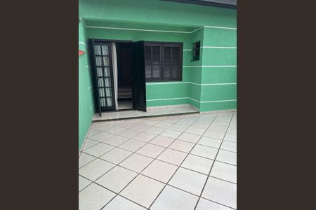 Casa à venda com 196m², 4 quartos e 2 vagasÁrea Externa