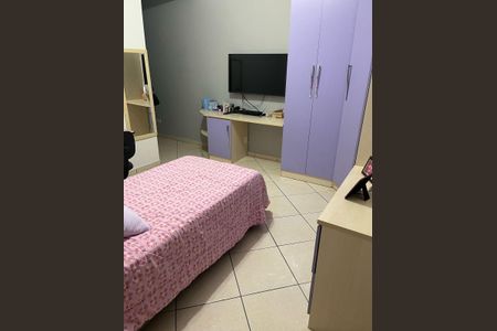 Casa à venda com 196m², 4 quartos e 2 vagasQuarto 4