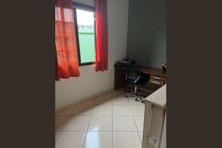 Casa à venda com 196m², 4 quartos e 2 vagasQuarto 3