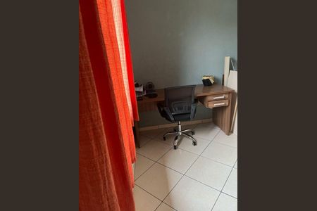 Casa à venda com 196m², 4 quartos e 2 vagasQuarto 3