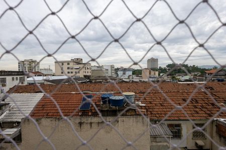 Apartamento à venda com 64m², 3 quartos e 1 vagaÁrea de Serviço Vista