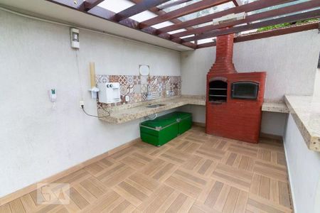 Apartamento à venda com 64m², 3 quartos e 1 vagaÁrea comum