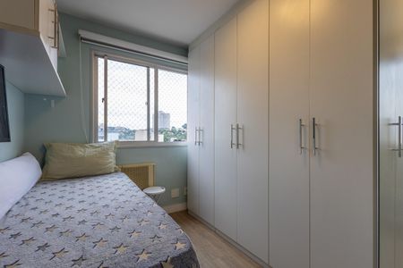 Apartamento à venda com 64m², 3 quartos e 1 vagaQuarto 2