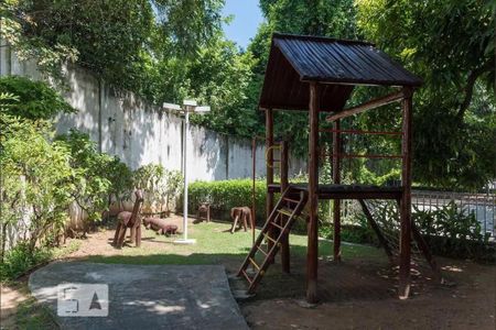 Apartamento à venda com 64m², 3 quartos e 1 vagaÁrea comum