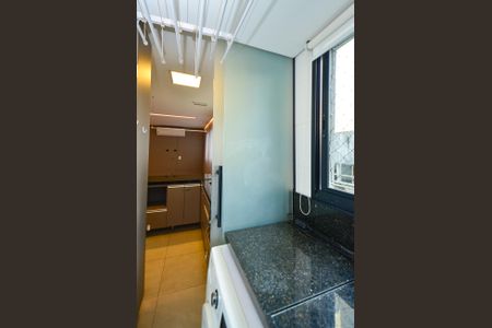 Apartamento à venda com 62m², 2 quartos e 2 vagas Apartamento à venda com 62m², 2 quartos e 2 vagasArea serviço