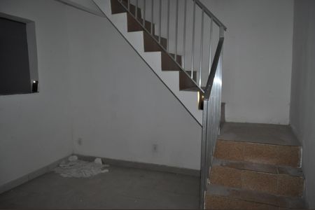 Apartamento à venda com 101m², 2 quartos e sem vagaSala