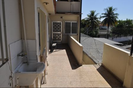 Apartamento à venda com 101m², 2 quartos e sem vagaSacada