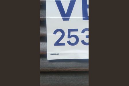 Casa de condomínio para alugar com 2600m², 4 quartos e 6 vagasplaquinha instalada