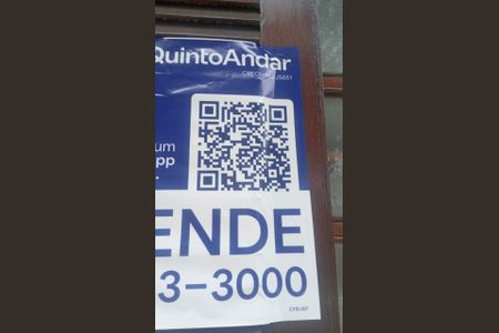 Casa de condomínio para alugar com 2600m², 4 quartos e 6 vagasplaquinha instalada