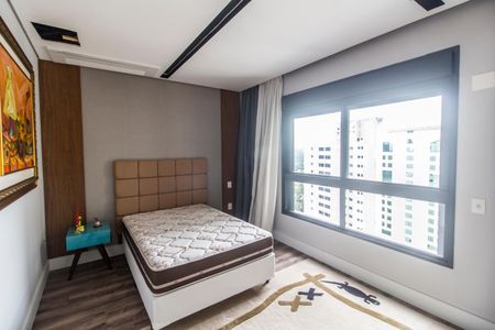 Apartamento à venda com 344m², 3 quartos e 4 vagasSuíte 2