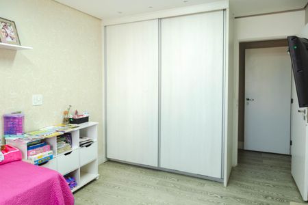 Apartamento para alugar com 169m², 3 quartos e 2 vagasQuarto 2