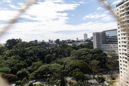 Apartamento para alugar com 169m², 3 quartos e 2 vagasVista