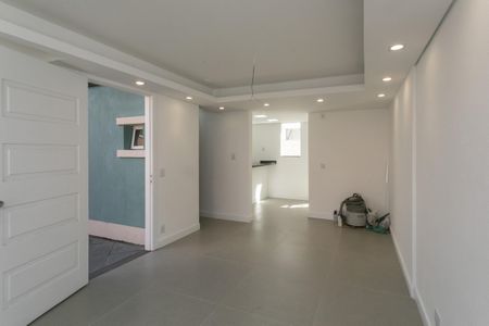 Casa à venda com 109m², 3 quartos e 1 vagaSala