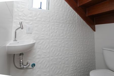 Casa à venda com 109m², 3 quartos e 1 vagaLavabo