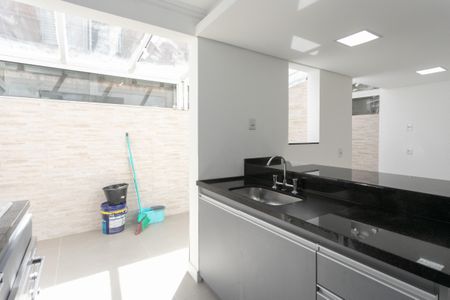 Casa à venda com 109m², 3 quartos e 1 vagaCozinha