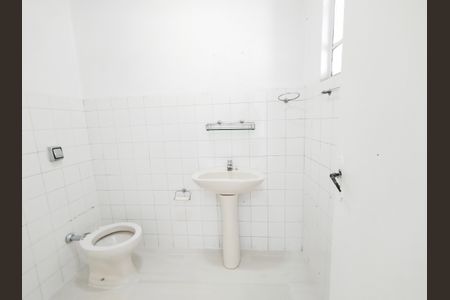 Casa à venda com 90m², 1 quarto e 2 vagas Casa à venda com 90m², 1 quarto e 2 vagasBanheiro