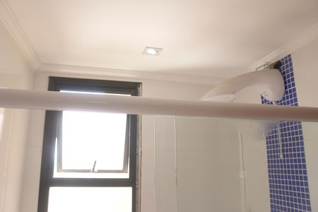Apartamento à venda com 317m², 4 quartos e 3 vagasBanheiro da Suíte 2