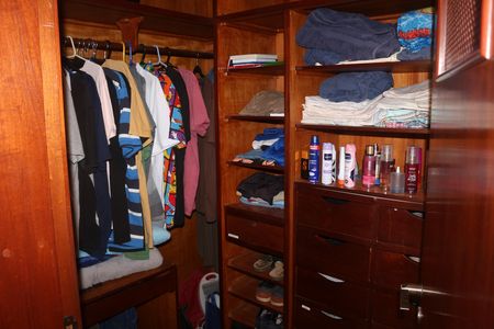 Apartamento à venda com 317m², 4 quartos e 3 vagasCloset da suíte 1