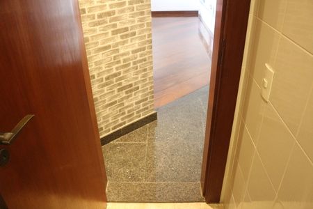 Apartamento à venda com 317m², 4 quartos e 3 vagasLavabo da sala